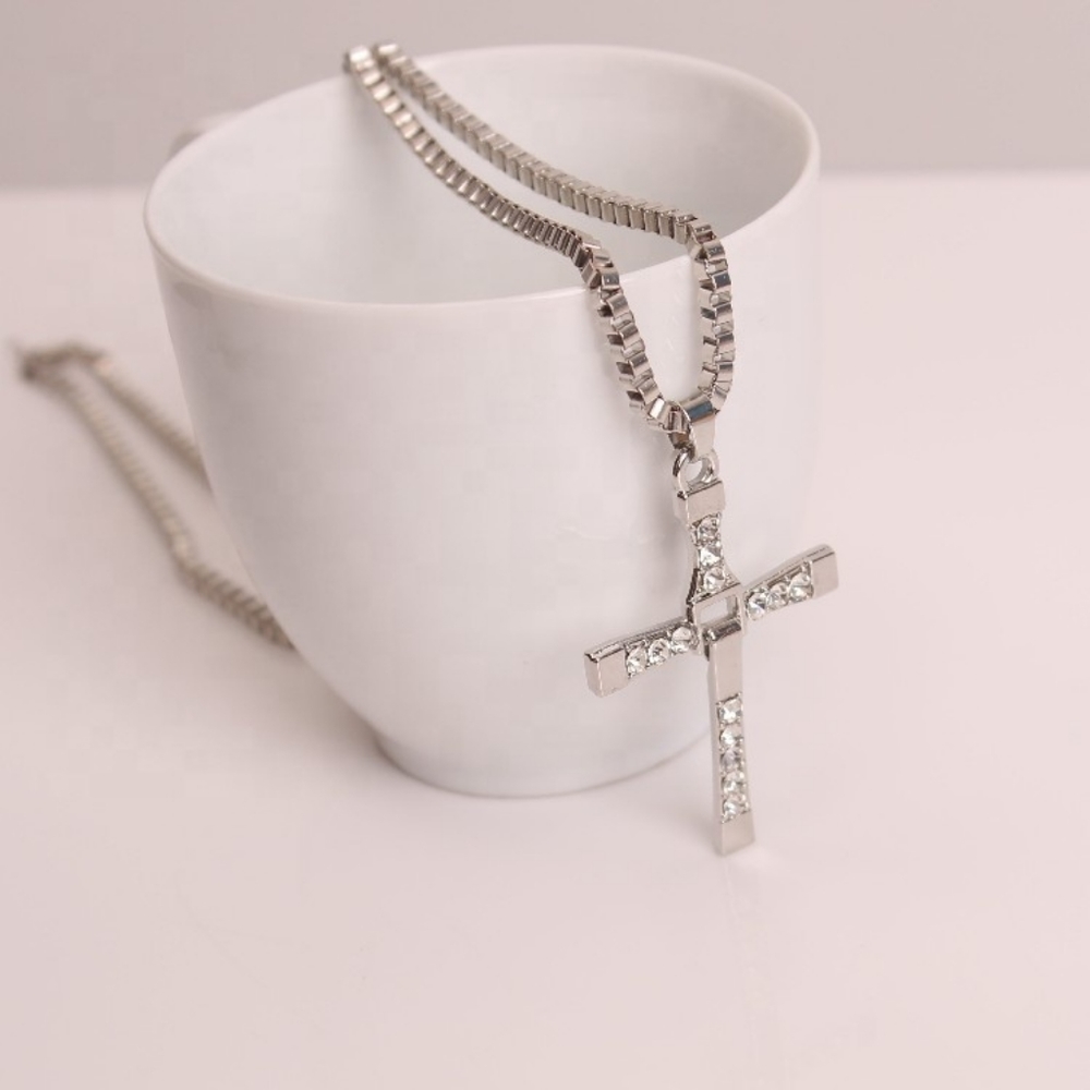 Fast and Furious Pendant cross chain Necklaces - Picture 5 of 7